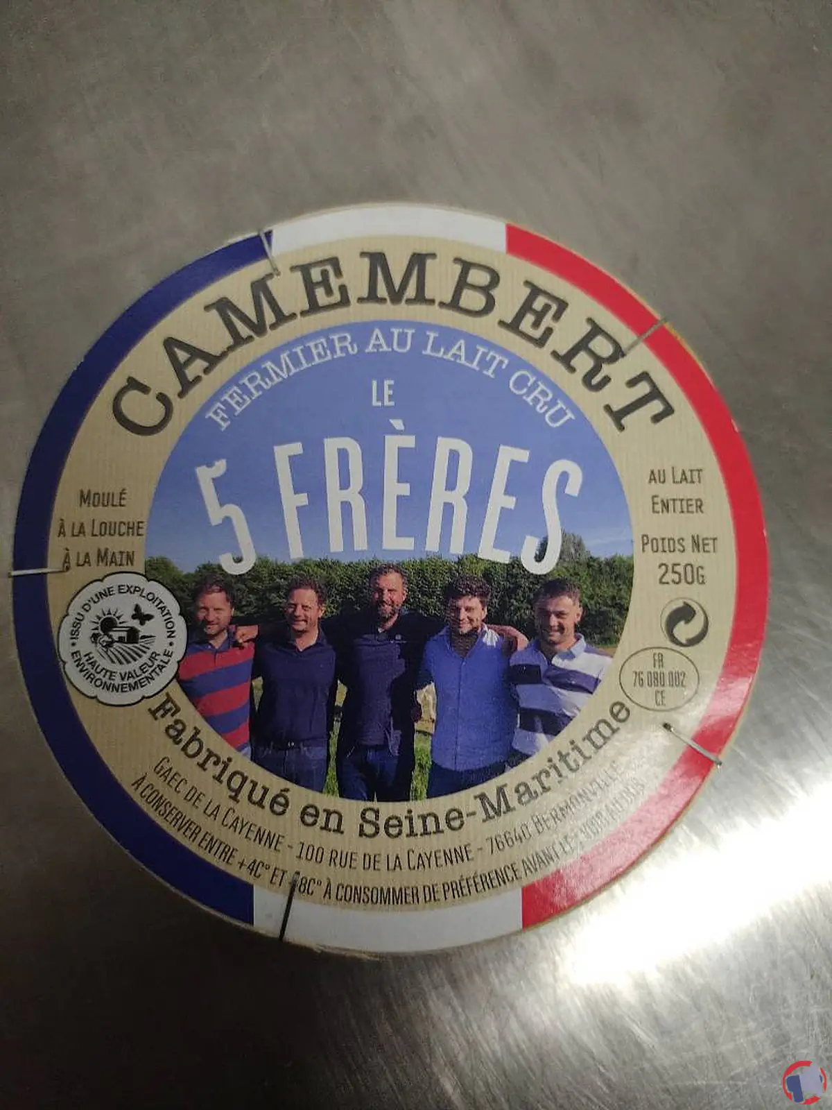 Rappel produit du 15 octobre 2026 : 5 Frères Camembert fermier au lait cru
