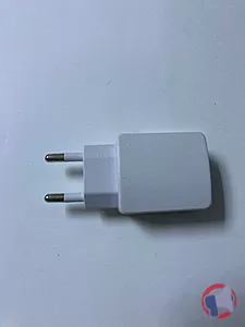 Rappel produit Adaptateur chargeur blanc modèle "CJ-50100CZW 7643" Adaptateur chargeur blanc modèle "CJ-50100CZW 7643"