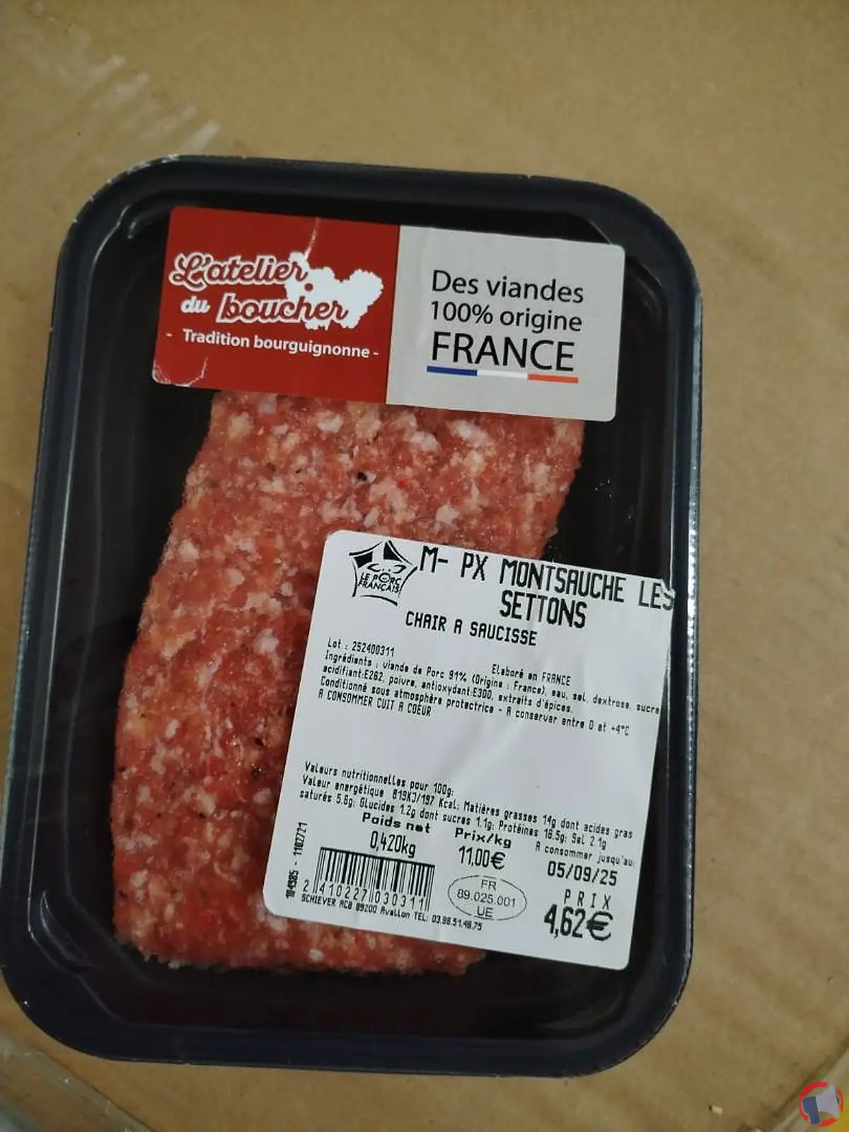 Atelier boucher : rappel de chair à saucisses