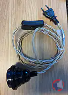 Rappel produit Atelier Loupiote Luminaires en bois à câble d'alimentation textile : lampes à poser, baladeuses et lampadaire