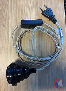 Rappel produit Luminaires en bois à câble d'alimentation textile : lampes à poser, baladeuses et lampadaire Atelier Loupiote