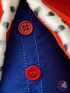 Rappel produit Bouton de la tenue de la peluche Loup Prince Auzou