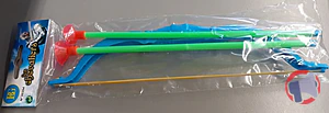 Rappel produit JOUETS ARC 25 CM ET 2 FLECHES AVEC VENTOUSE B&G INTERNATIONAL - BGI