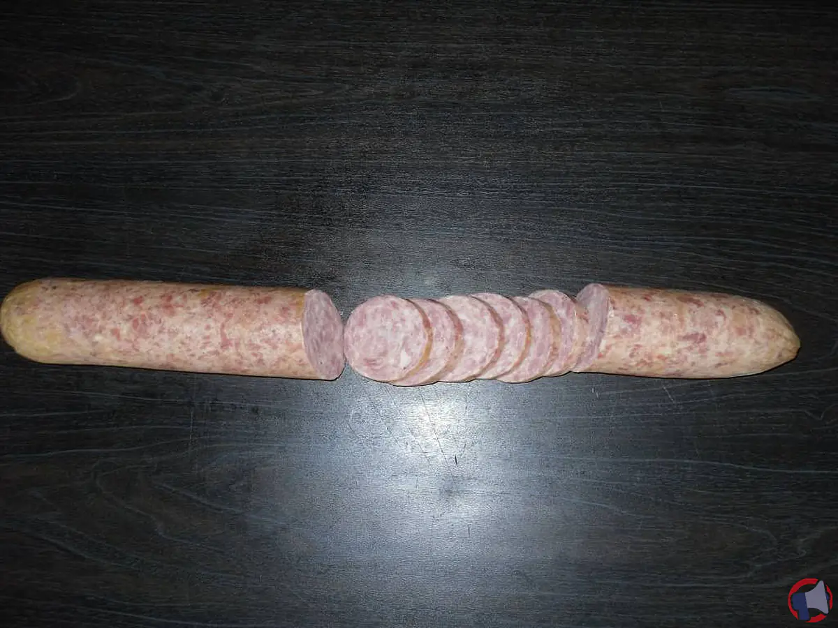 Rappel Carrefour marché saucisson ail l’ancienne : risques et démarches à suivre