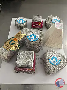 Rappel produit Fromage de chèvre au lait cru Earl Louet