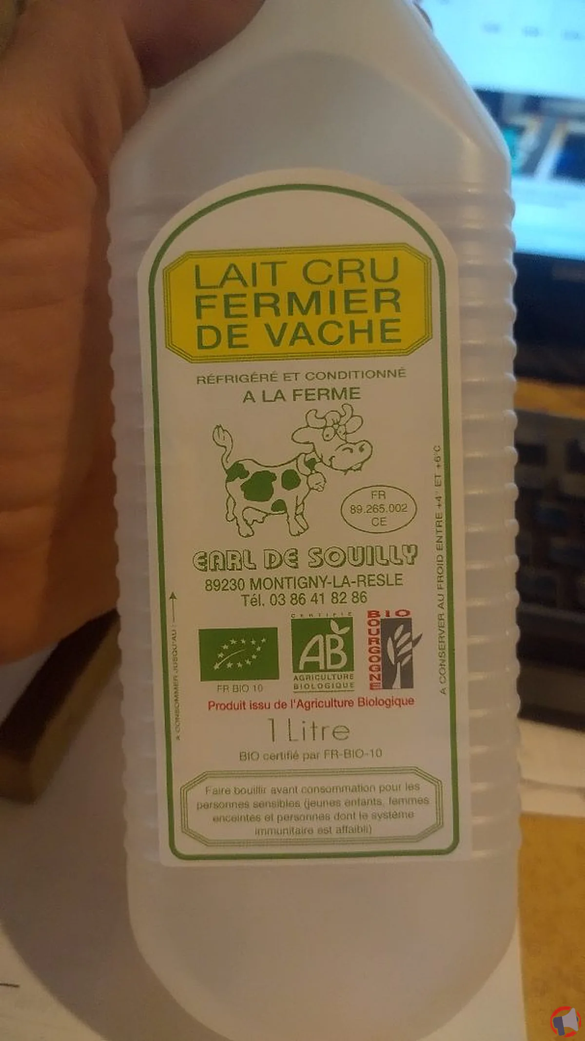 Rappel de lait cru fermier de vache : ce que vous devez faire pour vous protéger