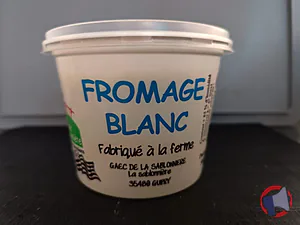 Rappel produit fromage blanc battu et campagne ferme de la sablonniere