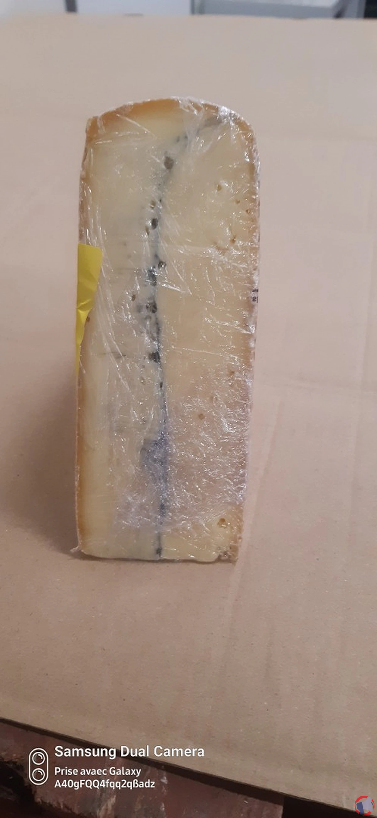 Alerte sanitaire : rappel de morbier AOP de la marque FPRE pour risque de contamination à E.coli
