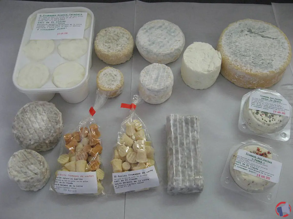 Rappel de fromage blanc en vrac ou en boîte de 6 portions pour risque de listériose