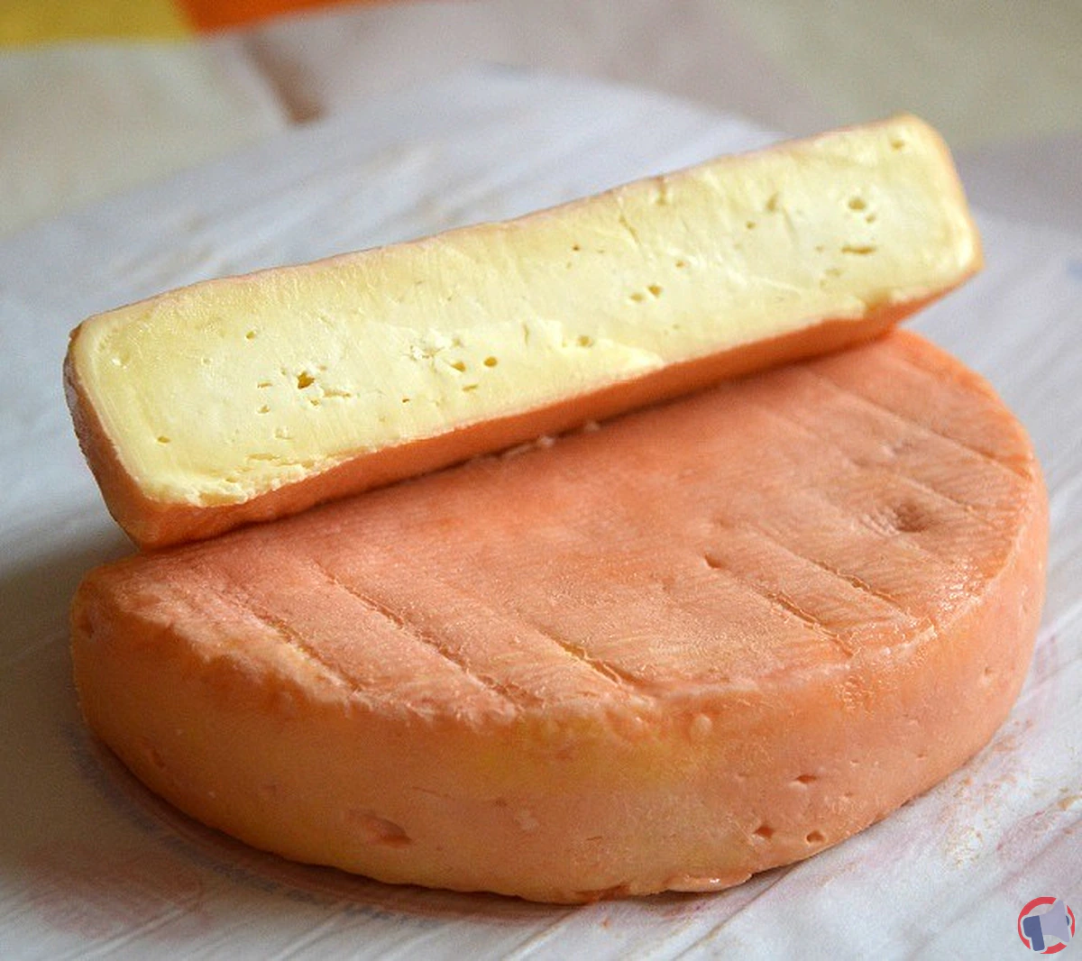 Rappel de Munster fermier AOP au lait cru de la marque Haxaire : risque de listériose