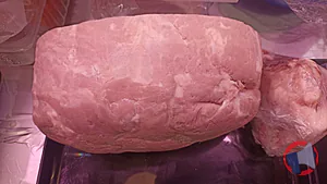 Rappel produit Jambon cuit supérieur dégraissé découenné avec son os vendu au rayon traditionnel charcuterie