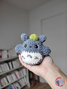 Rappel produit Peluche Totoro fluffy LewyzCrochet
