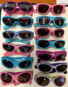 Rappel produit Lunettes de soleil enfant avec cordon