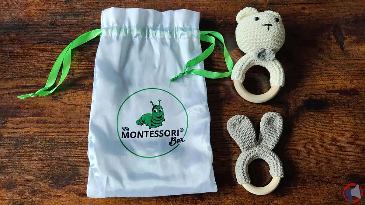 Rappel : mamontessoribox, hochets en bois montessori avec crochet (risques pour les bébés)