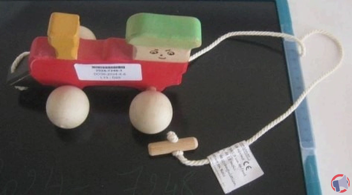 Rappel de produit : le train à tirer de la marque Nature en Bois