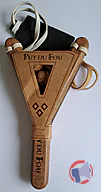 Rappel produit PUY DU FOU Lance pierre avec 3 balles liège
