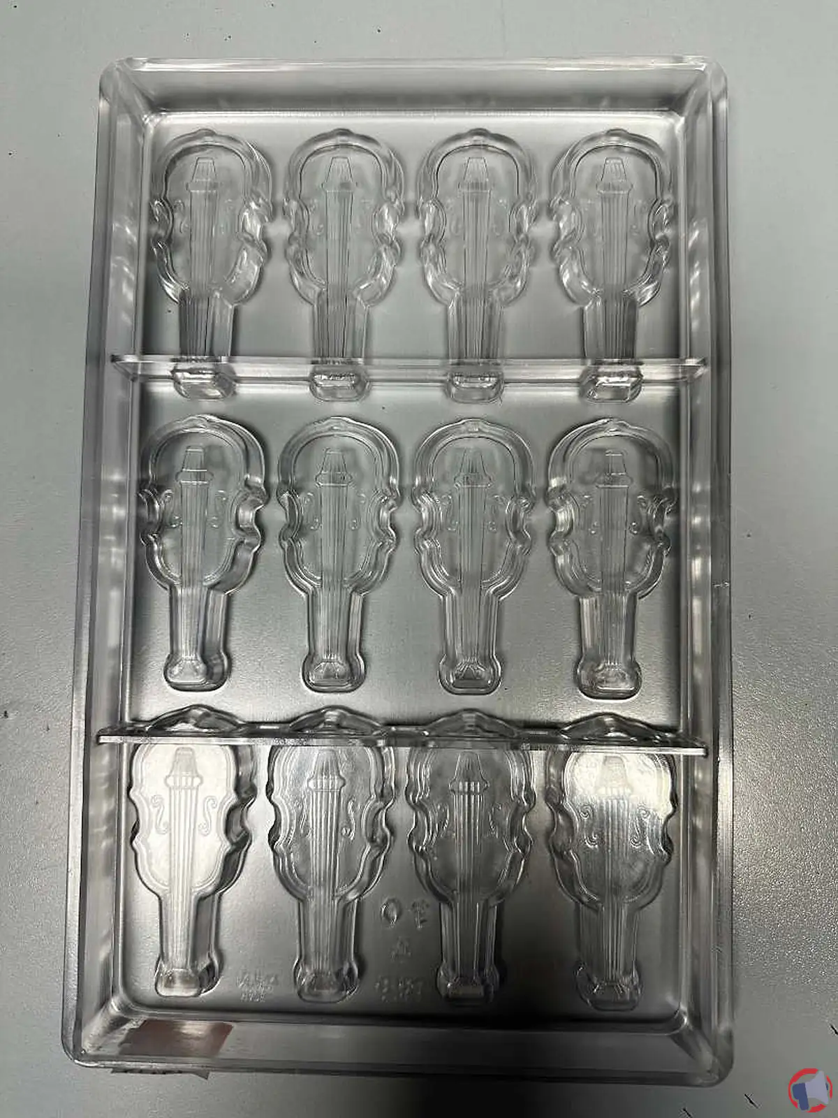 Rappel de moules en polycarbonate de la marque SAS FUSEAU pour risque de contamination chimique