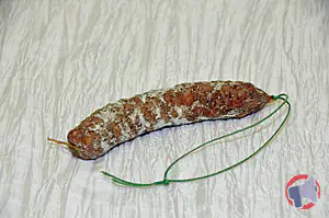 Rappel produit saucisse sèche aux olives poivrons, ou figues, ou bleu de Gex ou courbe nature ou saucisson sec ou rosette les salaisons de Meillonnas