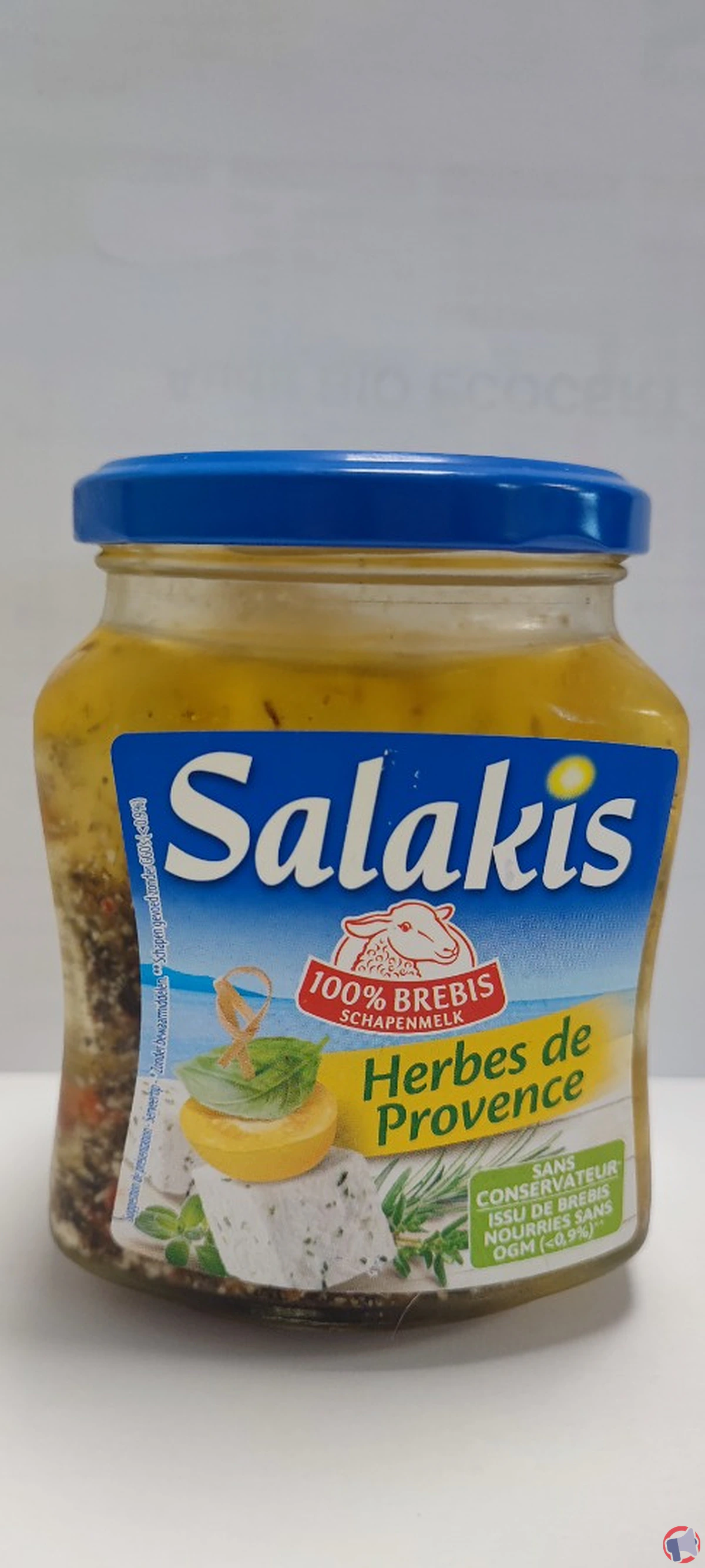 Rappel produit : Dès de fromages de brebis Salakis, risque de présence de morceaux de verre