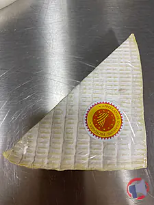 Rappel produit PONT L'EVEQUE AOP LAIT CRU SANS MARQUE, MANIPULE PAR LE MAGASIN