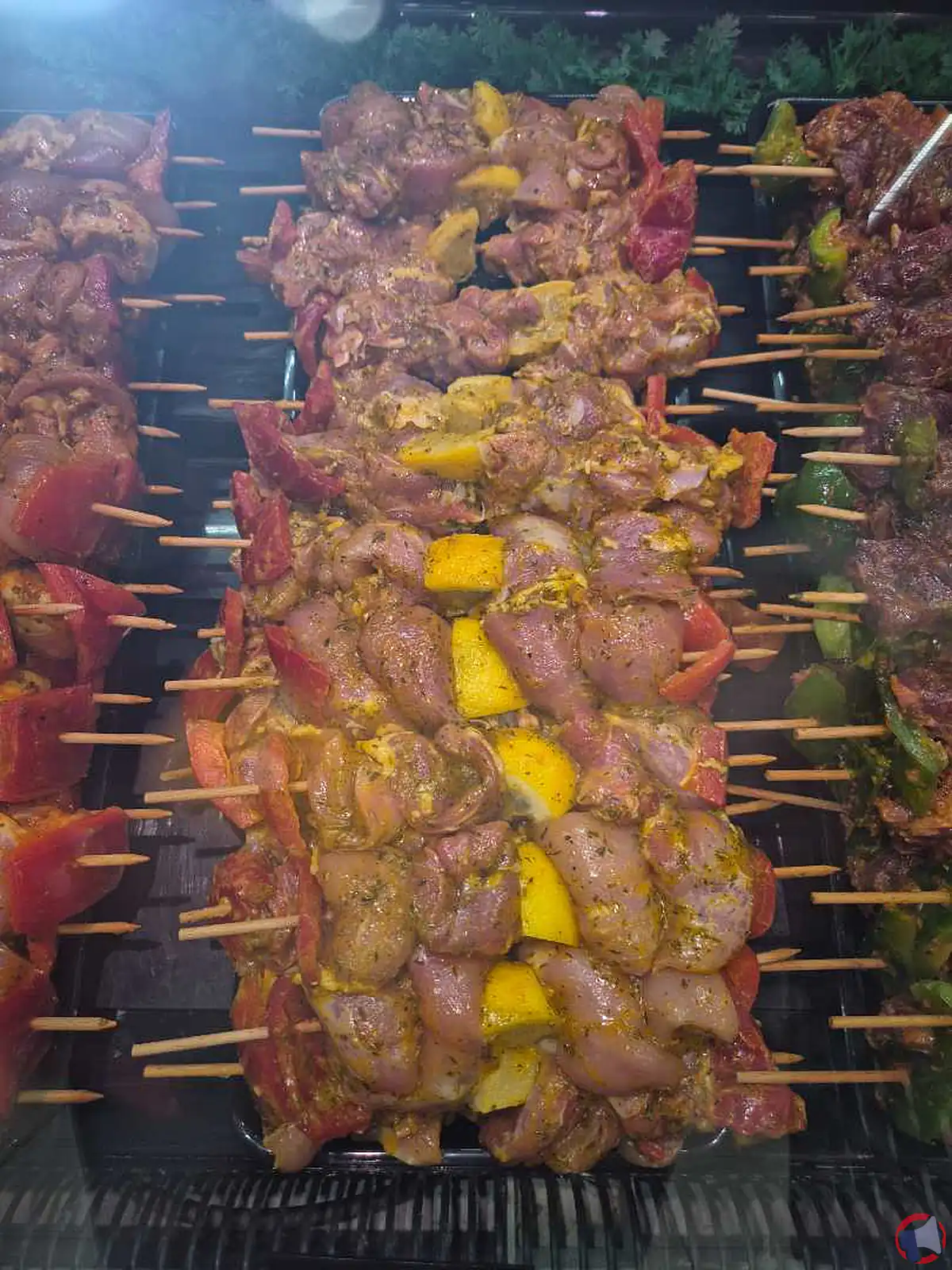 Rappel de brochettes de poulet marinées du rayon boucherie : ne pas les consommer