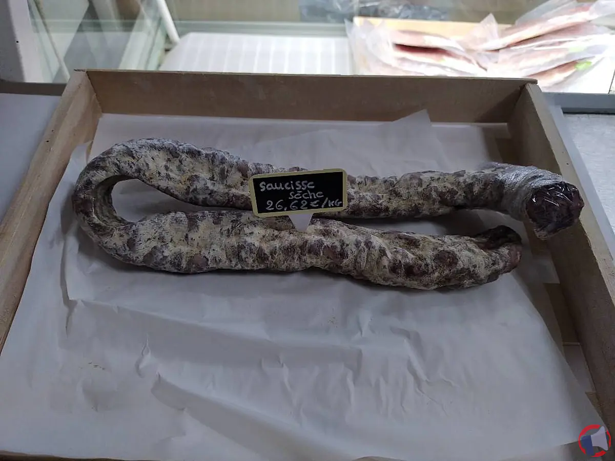 Rappel de saucisse sèche de la marque SAS 3 pastres pour risque de listériose