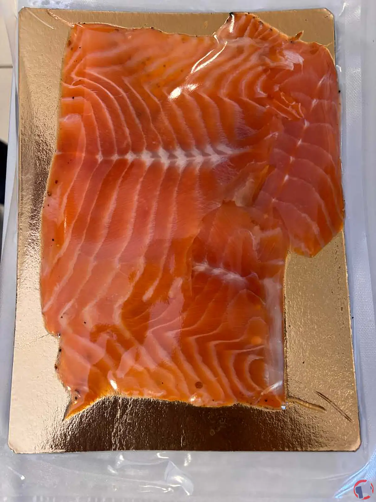 Rappel de saumon fumé : vérifiez votre produit et les risques pour la santé